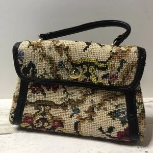 Jana Vintage Needlepoint Carpet Bag Purse Clasp Floral